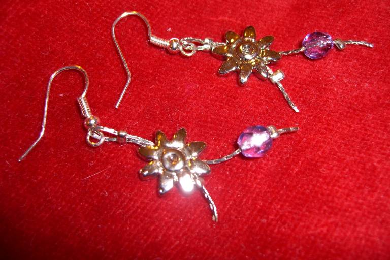 flower with bead earrings
